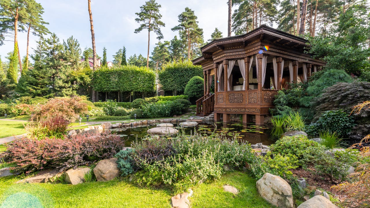 pexels-max-rahubovskiy-7174103